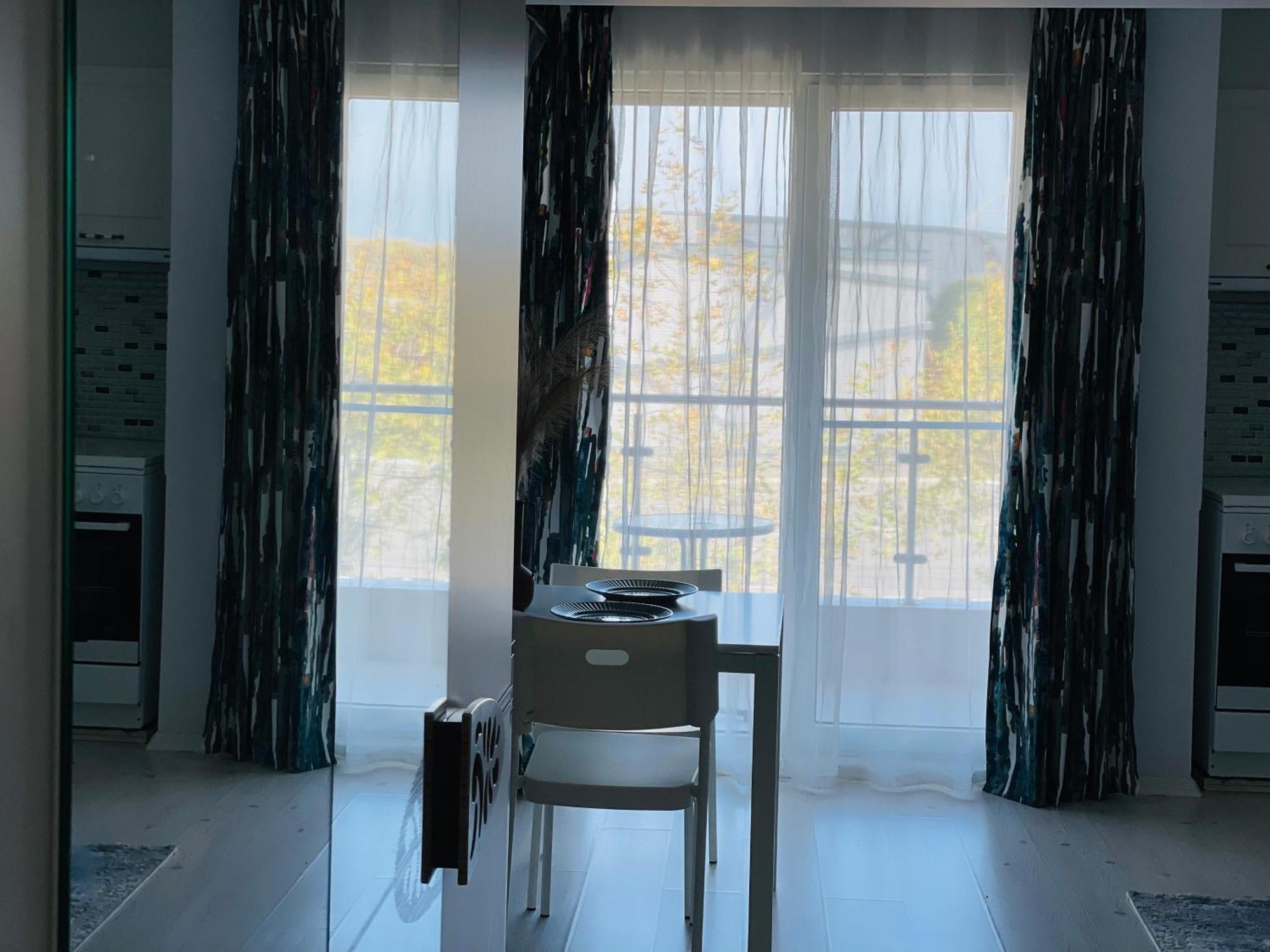 Apartamento Airplane Plaza Otopeni Exterior foto